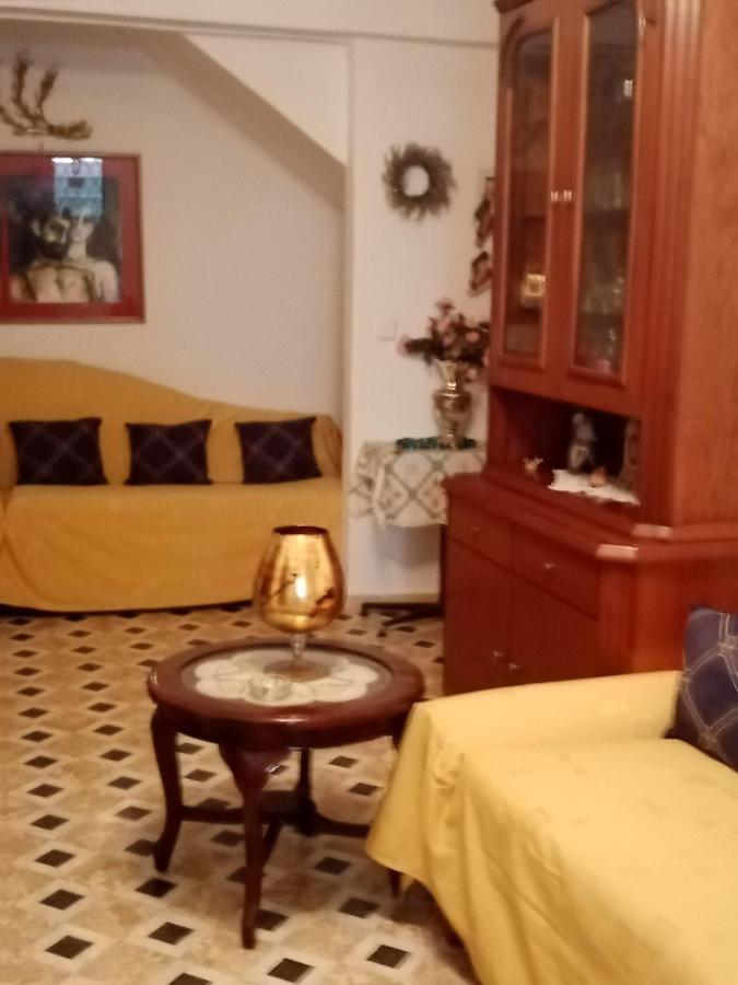 Welcome Apartman Ájosz Szpirídon Kültér fotó